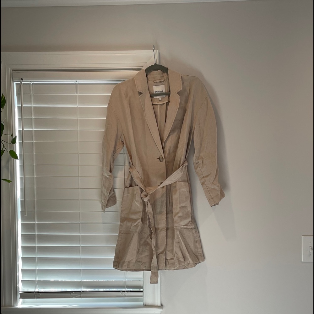 New! Madewell Linen Belted Long Blazer